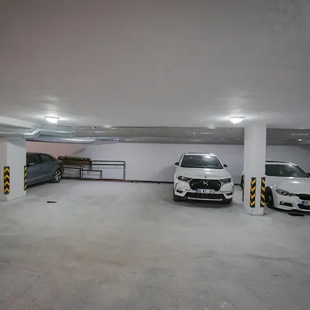 Hotel Bahçelievler 4*