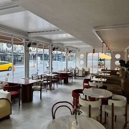Hotel Bahçelievler 4*