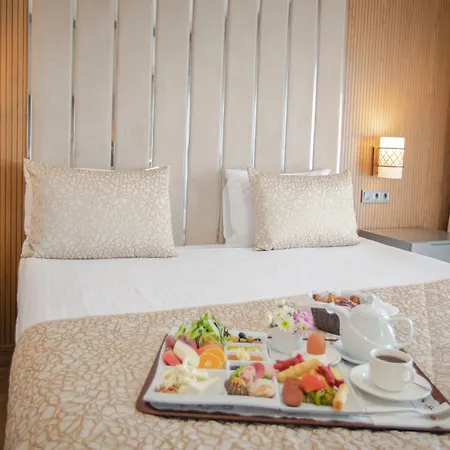 Bahcelievler Szálloda 4*