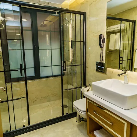 Bahçelievler Hotel 4*