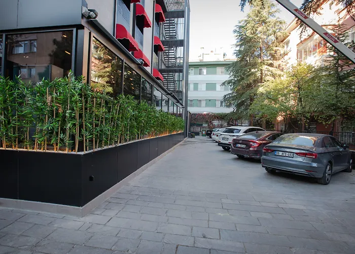 Bahcelievler Hotel 4*